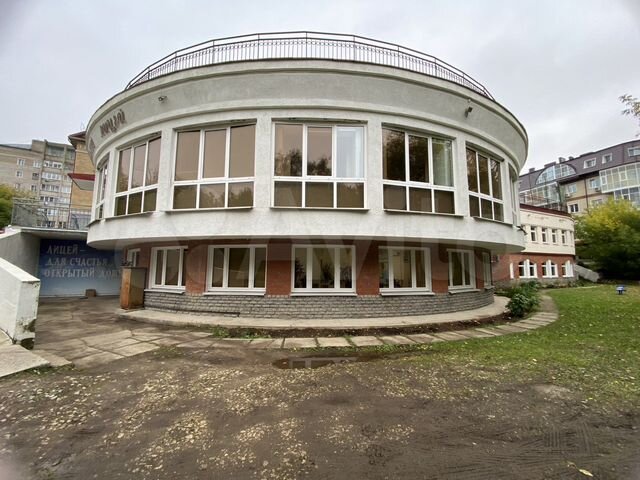 Здание, 850 м²