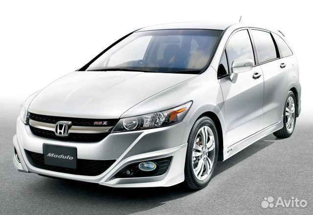 Лобовое стекло Хонда Стрим