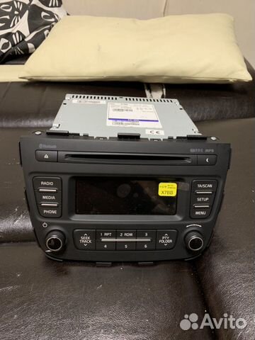 Штатная магнитола на Kia Sorento