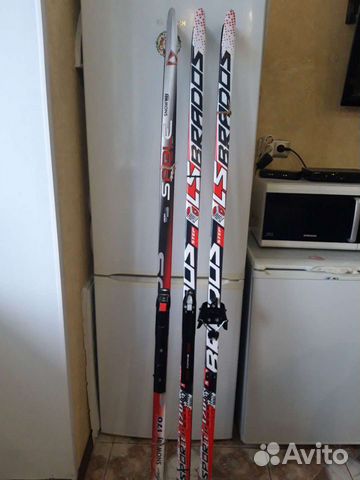 Лыжи от 170 см новые пластиковые с насечками