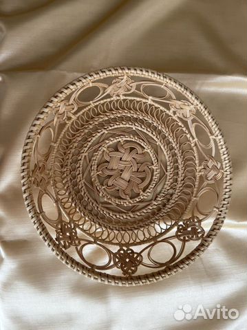 Плетеная корзинка декоративная