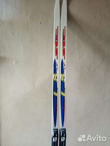 Лыжи беговые salomon,палки и ботинки к ним