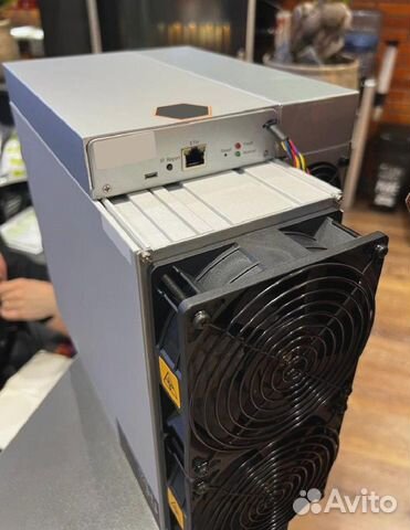 Майнер Antminer S19XP 140th