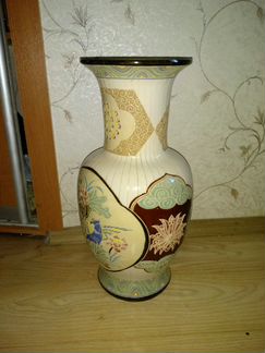Напольная ваза