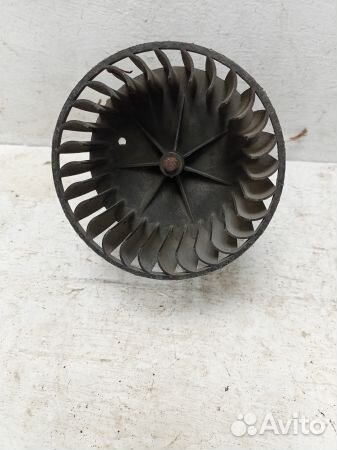 Моторчик печки 90227051 Опель