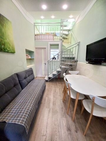 2-к. квартира, 50 м², 1/2 эт.