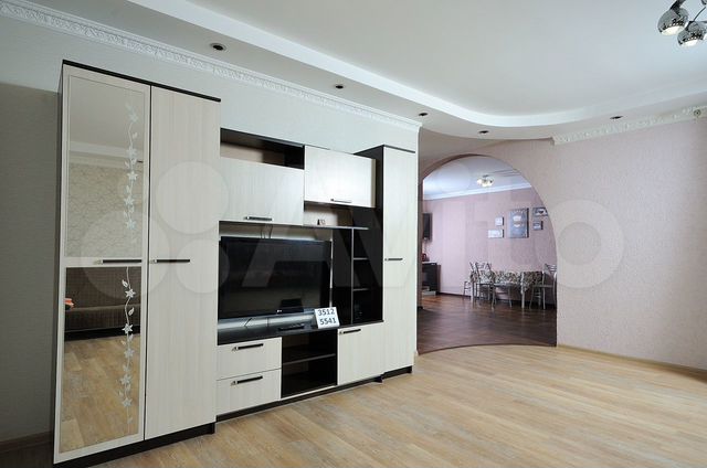 2-к. квартира, 60 м², 2/10 эт.