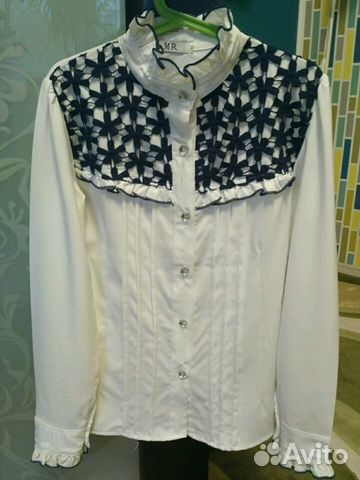 Блуза белая