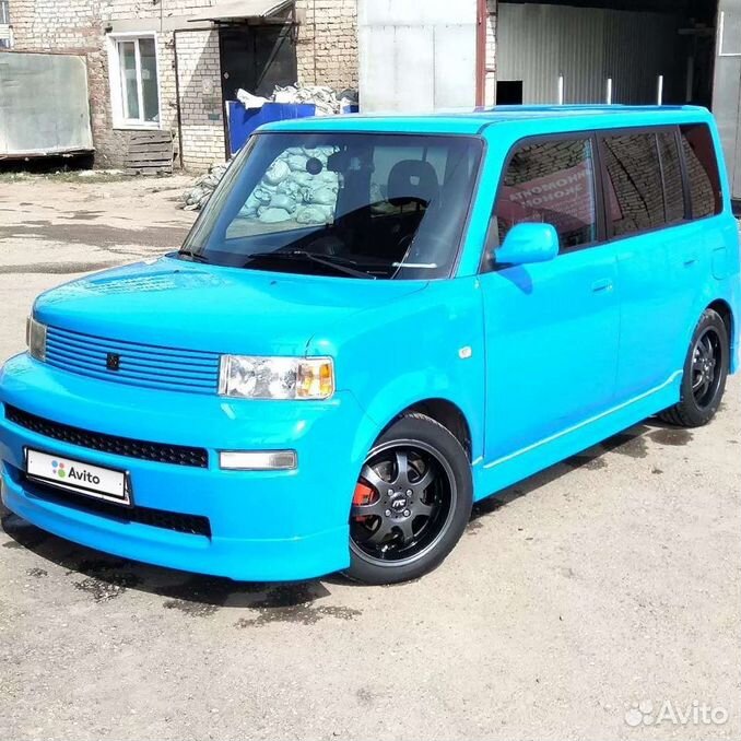 Scion XB 2004