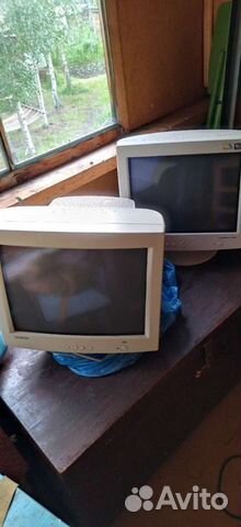 Монитор 2 шт. для компьютера бу