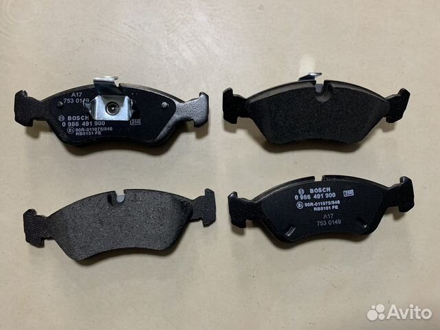 Колодки тормозные передние Bosch 0986491900