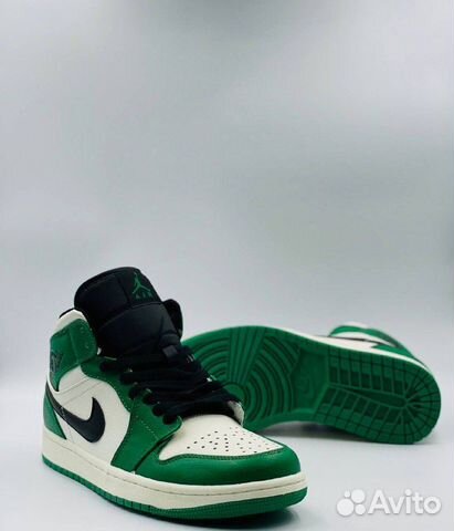 Nike Air Jordan 1 Mid Pine Green