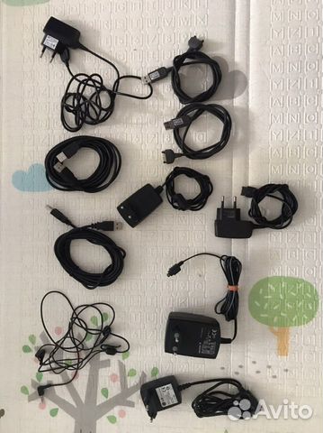 Зарядное устройство для телефона