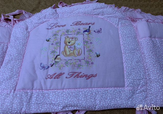 Постельное белье, бортики, одеяла в кроватку 18 шт