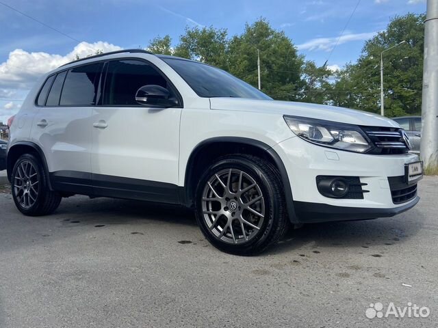 Volkswagen Tiguan 2.0 AT, 2016, 112 000 км