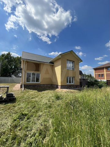 Дом 197 м² на участке 16,9 сот.