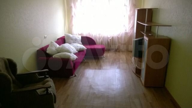 2-к. квартира, 50 м², 5/10 эт.