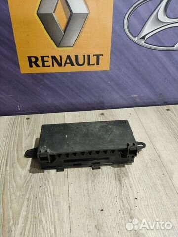 Блок предохранителей Renault megane 1
