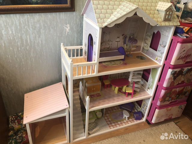 Домик кукольный