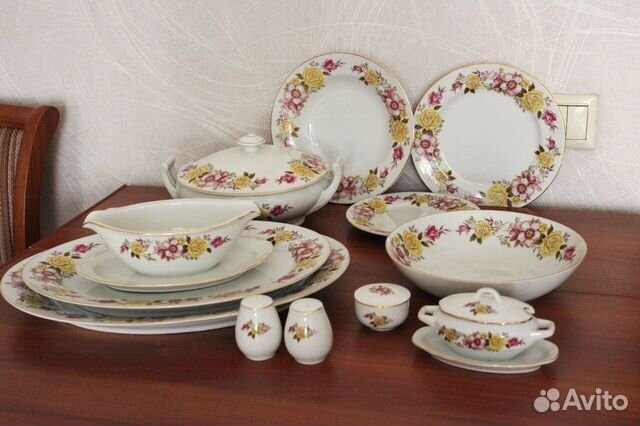 Фарфоровый столовый сервиз Sone 5169 на 12 персон