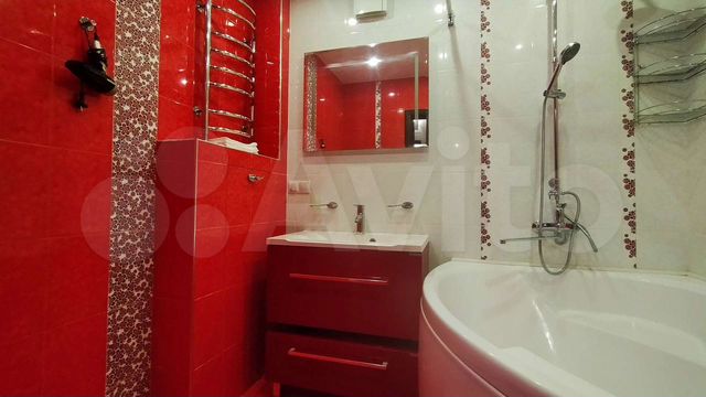 2-к. квартира, 90 м², 4/9 эт.