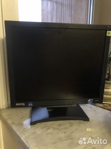 Монитор benq q9t4 включается и сразу выключается