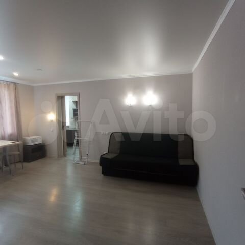 2-к. квартира, 40 м², 2/2 эт.