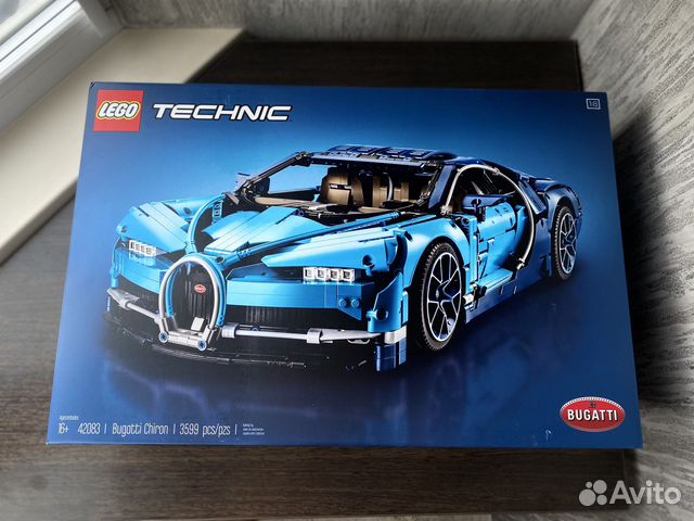 Новый Lego Bugatti 42083 Technic (в наличии)