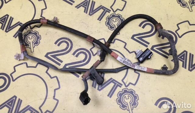 Провод датчика передний Suzuki Escudo TD94W H27A