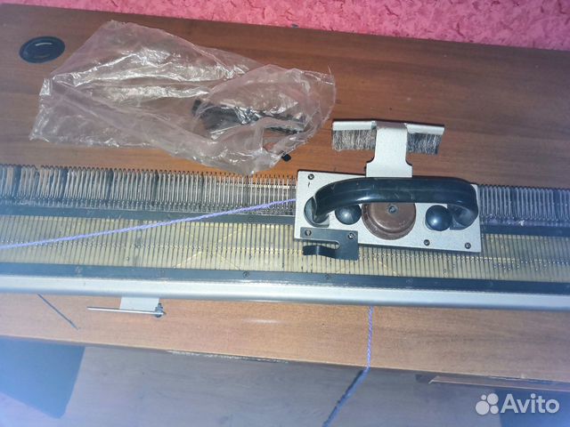 Ручная вязальная машинка