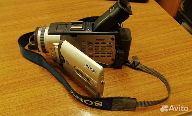 Видеокамера mini DV sony