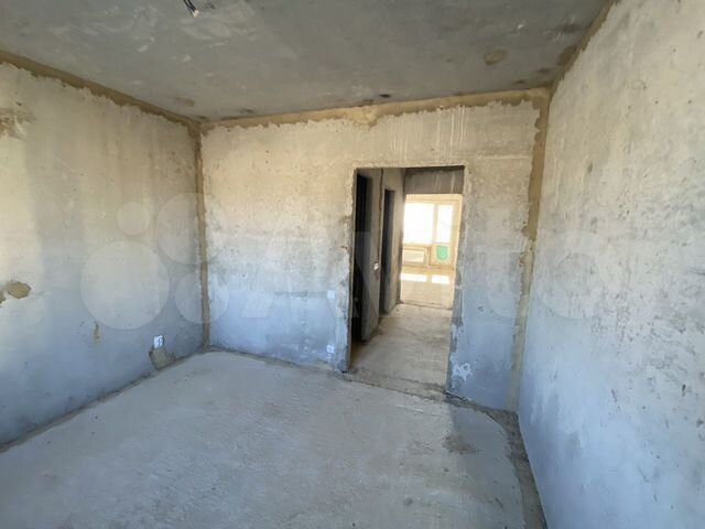 3-к. квартира, 77 м², 8/10 эт.