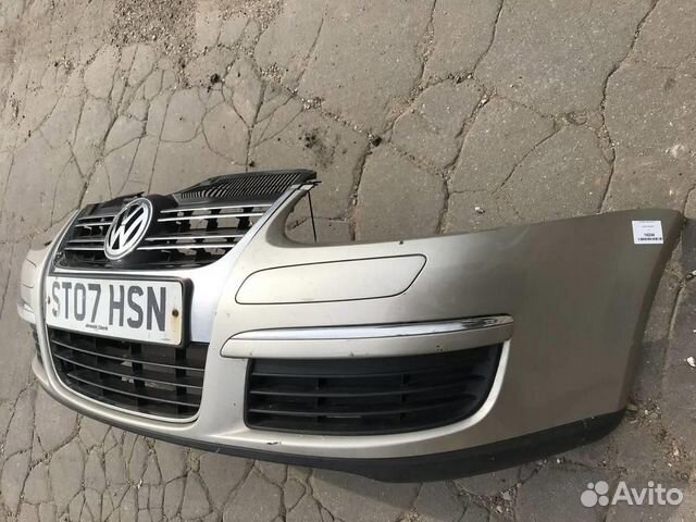 Бампер передний Volkswagen Jetta 5 2005-2011