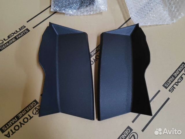 Накладка задняя фонаря Toyota camry