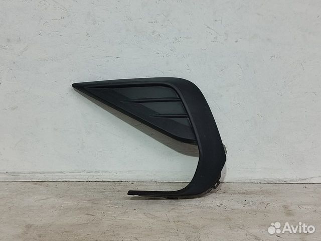 Накладка переднего бампера левая VW Tiguan 2