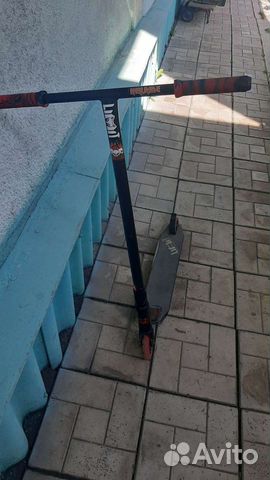 Трюковой самокат Limit LMT 01 черно красный