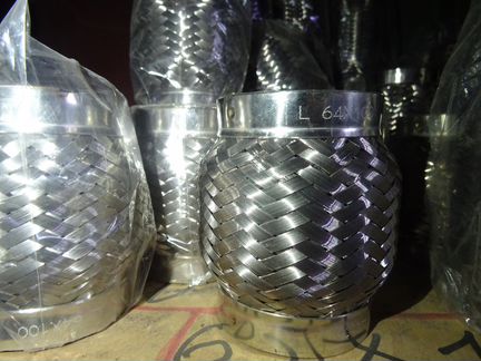 Гофра глушителя на Jaguar Ягуар