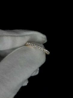 Золотое кольцо с бриллиантами и сертификатом