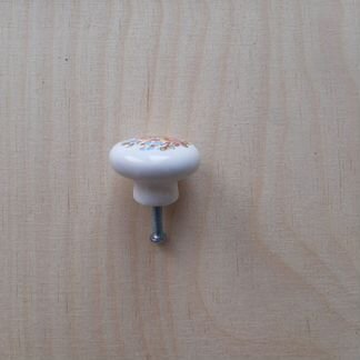 Мебельная ручка 