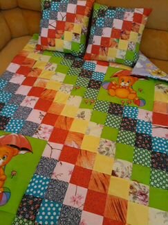 Детское лоскутное одеяло и 2 подушки
