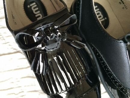 Новые кожаные полуботинки Umi для девочки