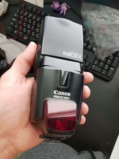 Вспышка камеры Canon 580EX