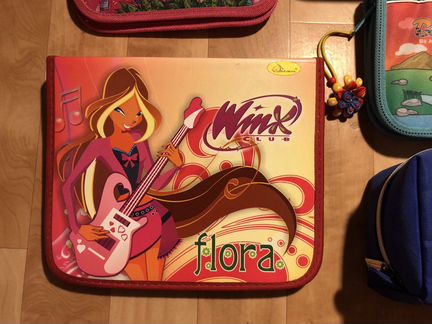 Школьные пеналы для канцелярии