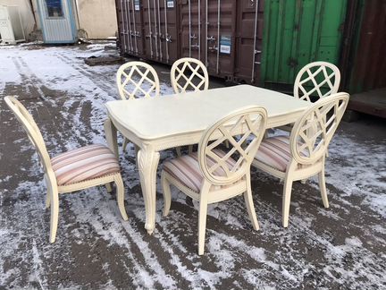 Стол обеденный раздвижной и стулья