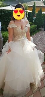 Шикарное свадебное платье