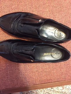 Кожаные ботинки