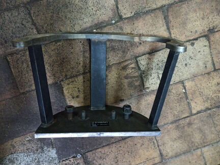 Плита крепления двигателя BMW 11 8 540