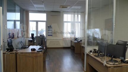 Продам Офисное помещение, 1500 м²