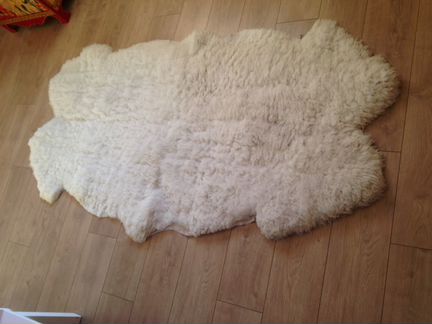 Ковер из 4 шкур, овчина