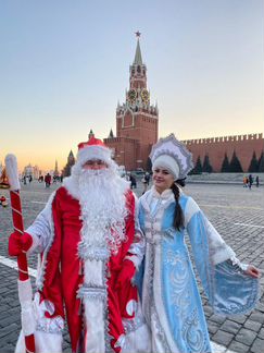 Дед Мороз и Снегурочка